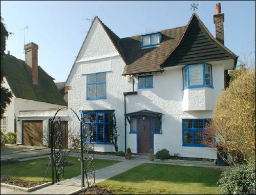 13 Bigwood Road